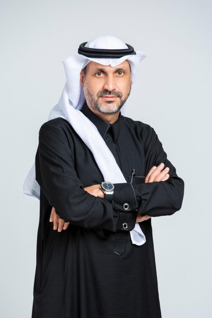 الاستشاري د/ عبدالله صالح الكريديس، رئيس مجلس إدارة مجمع عيادات طيبة